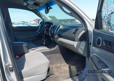 2012 Toyota Tacoma Prerunner V6 z USA, uszkodzony, nr VIN 3TMJU4GN2CM126797